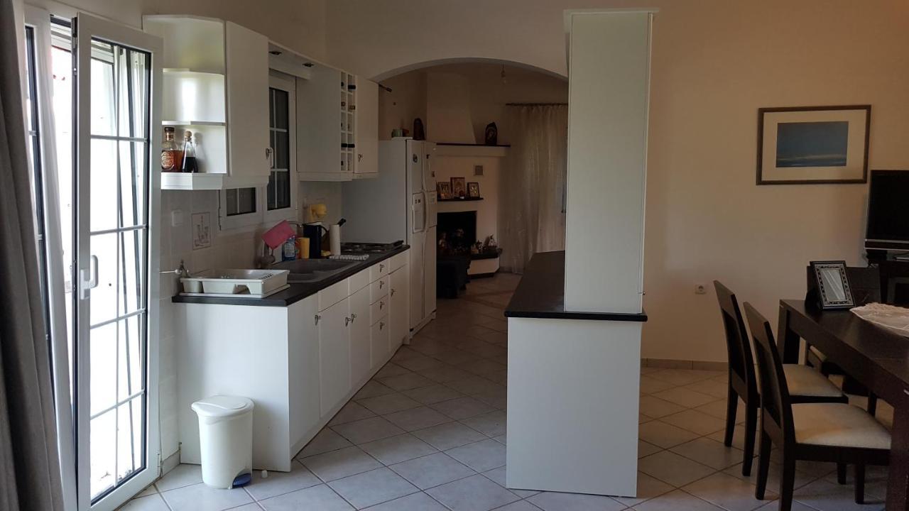 Silver Villa Raches Maisonette & Green Kouvéla 外观 照片